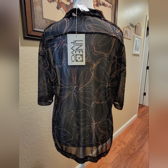 NWT Line Two Sheer Black Top - Size L - Picture 5 of 6